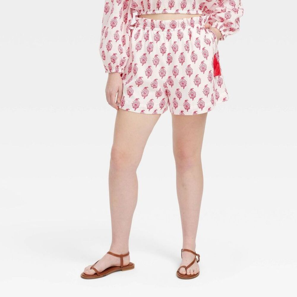 Women's Bouquet Side-Tie Beach Pull-On Shorts Pink - Roller Rabbit XS
